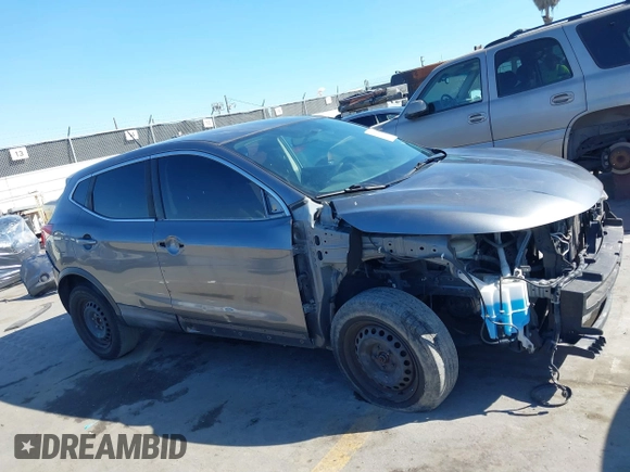 2019 Nissan Rogue S with VIN JN1BJ1CP8KW521247, listed as a IAAI auction lot 41837545 with 153,837 mi miles and . Bid and sale history available at DreamBid. Image 14.