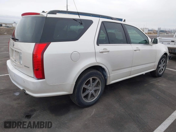 2004 Cadillac SRX with VIN 1GYDE63A440119602, listed as a IAAI auction lot 41368846 with 162,261 mi miles. Bid and sale history available at carsss.com. Image 4.