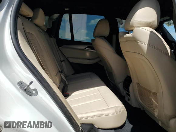 2021 BMW X3 sDrive30i z VIN 5UXTY3C01M9F55786, wystawiony jako Copart lot #55106335 z przebiegiem Nie podano mil oraz Nie do naprawy. Historia ofert i sprzedaży dostępna na DreamBid. Obrazek 11.