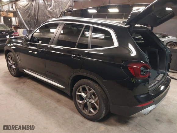2024 BMW X3 xDrive30i with VIN 5UX53DP03R9T55598, listed as a IAAI auction lot 41223077 with 9,923 mi miles. Bid and sale history available at carsss.com. Image 3.