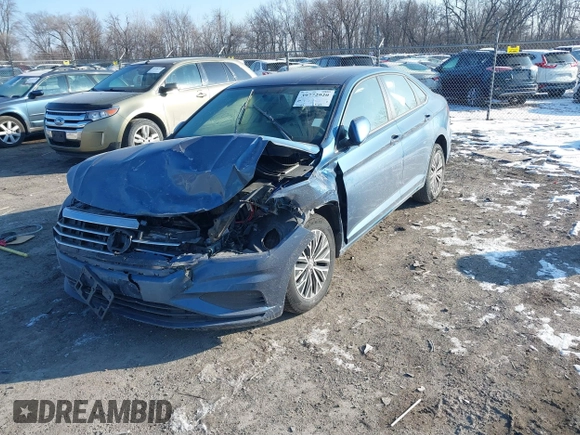 2021 Volkswagen Jetta S z VIN 3VWC57BU0MM054745, wystawiony jako IAAI lot #39772920 z przebiegiem 31 453 mil mil oraz . Historia ofert i sprzedaży dostępna na DreamBid. Obrazek 17.