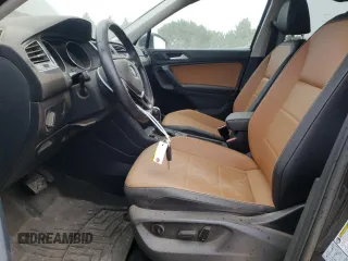 2019 Volkswagen Tiguan SE with VIN 3VV2B7AX2KM201195, listed as a Copart auction lot 52821335 with 72,382 mi miles and Salvage Title. Bid and sale history available at DreamBid. Image 7.