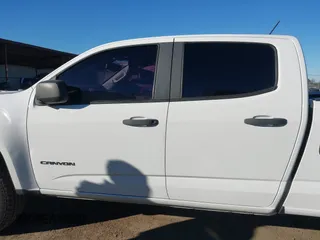 2015 GMC Canyon 2WD with VIN 1GTG5AE39F1140916, listed as a IAAI auction lot 41298357 with 96,050 mi miles and . Bid and sale history available at DreamBid. Image 15.