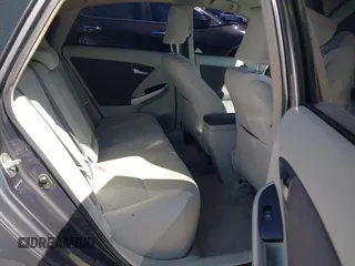 2011 Toyota Prius I with VIN JTDKN3DU1B1462668, listed as a IAAI auction lot 41939046 with 28,401 mi miles and . Bid and sale history available at DreamBid. Image 8.