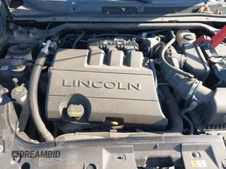 2010 Lincoln MKS with VIN 1LNHL9ER7AG614750, listed as a IAAI auction lot 41999684 with 190,000 mi miles. Bid and sale history available at carsss.com. Image 10.