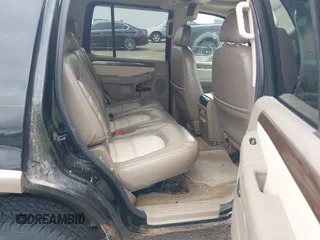 2003 Ford Explorer Eddie Bauer с VIN 1FMDU74K03ZB52737, выставлен на аукционе IAAI как лот 42682725 с пробегом 148 758 миль миль и . История ставок и продаж доступна на DreamBid. Изображение 8.