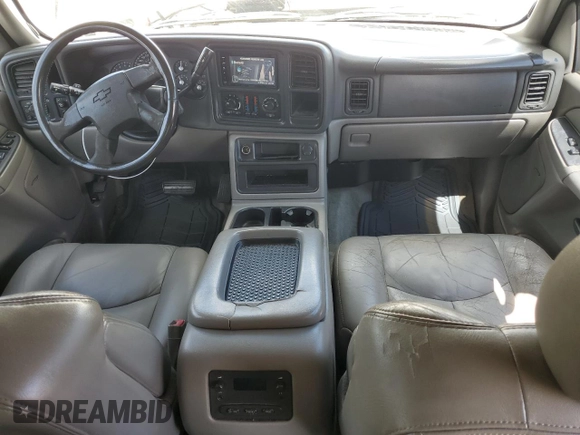 2004 Chevrolet Tahoe LT with VIN 1GNEC13Z44R172201, listed as a Copart auction lot 71939834 with 363,416 mi miles and Salvage Title. Bid and sale history available at carsss.com. Image 8.