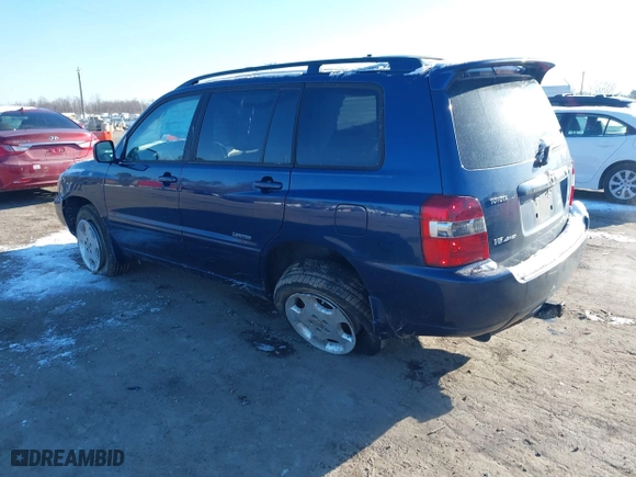 2006 Toyota Highlander w/3rd Row with VIN JTEEP21A060180251, listed as a IAAI auction lot 41589538 with 204,125 mi miles. Bid and sale history available at carsss.com. Image 3.