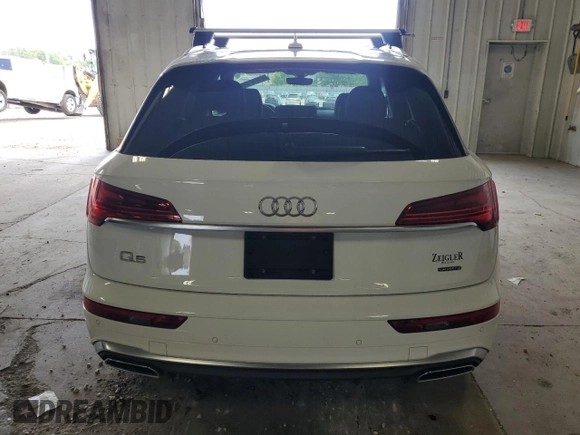 2023 Audi Q5 S line Premium Plus с VIN WA1EAAFY7P2125155, выставлен на аукционе Copart как лот 61812125 с пробегом 52 587 миль миль и Списание • Salvage title. История ставок и продаж доступна на DreamBid. Изображение 6.