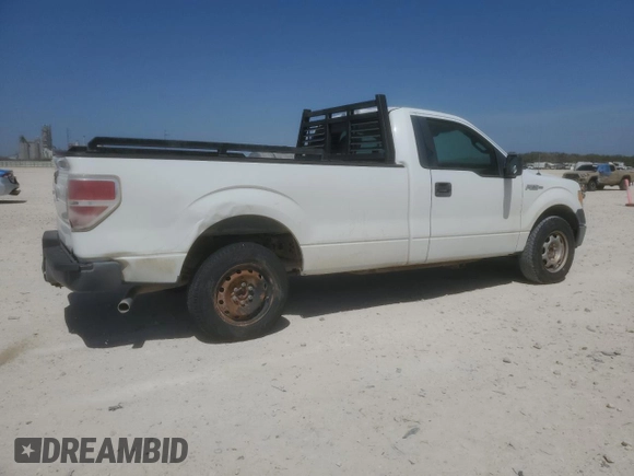 2009 Ford F-150 XL with VIN 1FTRF12899KA68538, listed as a Copart auction lot 49669045 with 180,740 mi miles and Clean Title. Bid and sale history available at carsss.com. Image 3.