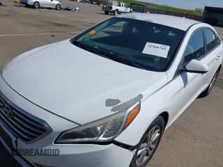 2017 Hyundai Sonata 2.4L with VIN 5NPE24AF6HH565572, listed as a IAAI auction lot 41968741 with Not Provided miles and . Bid and sale history available at carsss.com. Image 6.