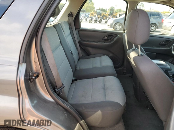 2006 Ford Escape XLS with VIN 1FMYU02Z76KA05322, listed as a Copart auction lot 49807855 with 127,084 mi miles and Salvage Title. Bid and sale history available at carsss.com. Image 11.