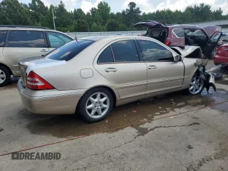 2003 Mercedes-Benz C 320 z VIN WDBRF64J73F306172, wystawiony jako Copart lot #48496185 z przebiegiem 133 717 mil mil oraz Szkoda całkowita • Salvage title. Historia ofert i sprzedaży dostępna na DreamBid. Obrazek 3.