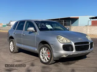 2004 Porsche Cayenne Turbo with VIN WP1AC29P34LA94515, listed as a Copart auction lot 85326804 with 193,758 mi miles and Clean Title. Bid and sale history available at carsss.com. Image 1.
