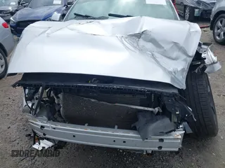 2017 Ford Mustang V6 с VIN 1FA6P8AM2H5236742, выставлен на аукционе IAAI как лот 41816173 с пробегом 104 337 миль миль и . История ставок и продаж доступна на DreamBid. Изображение 17.