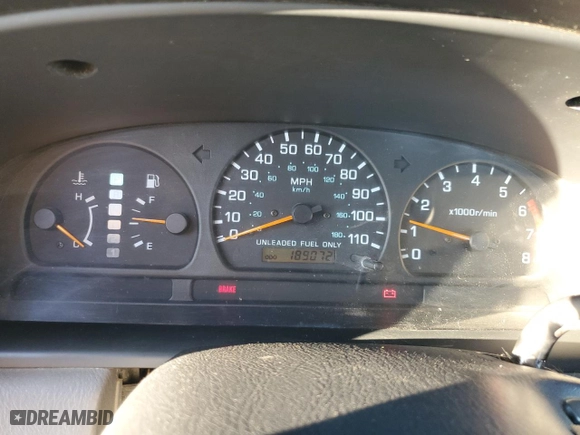 2000 Nissan Frontier 2WD XE with VIN 1N6DD26S4YC311626, listed as a Copart auction lot 46675255 with 189,072 mi miles and Clean Title. Bid and sale history available at carsss.com. Image 9.