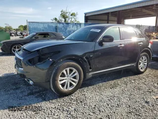 2017 Infiniti QX70 z VIN JN8CS1MU5HM141245, wystawiony jako Copart lot #49999385 z przebiegiem 51 779 mil mil oraz Szkoda całkowita • Salvage title. Historia ofert i sprzedaży dostępna na DreamBid. Obrazek 1.