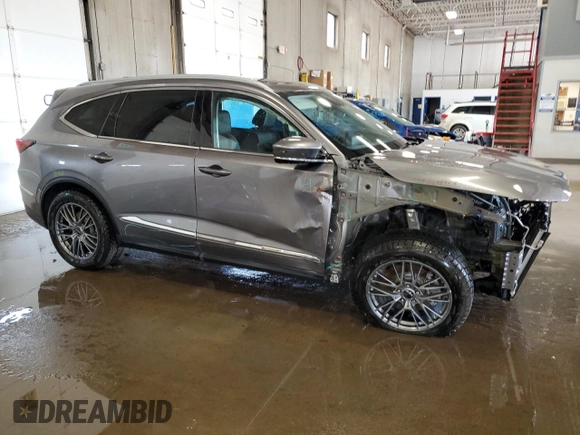 2023 Acura MDX Advance with VIN 5J8YE1H80PL038519, listed as a Copart auction lot 60231405 with 18,003 mi miles and Clean title. Bid and sale history available at DreamBid. Image 4.
