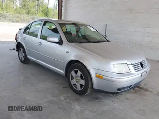 2000 Volkswagen Jetta GLS z VIN 3VWSA29M4YM195775, wystawiony jako IAAI lot #42131518 z przebiegiem 314 472 mil mil oraz . Historia ofert i sprzedaży dostępna na DreamBid. Obrazek 1.
