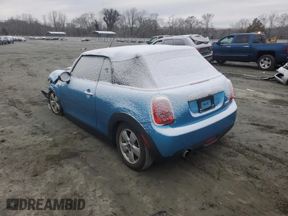 2016 MINI Convertible z VIN WMWWG5C55G3C19362, wystawiony jako Copart lot #45914215 z przebiegiem 45 242 mil mil oraz Szkody całkowita. Historia ofert i sprzedaży dostępna na DreamBid. Obrazek 2.