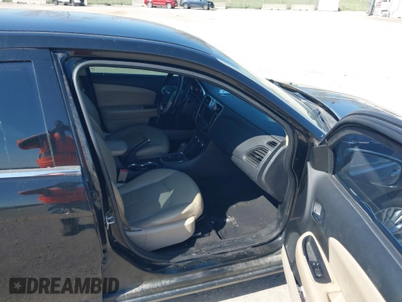 2012 Chrysler 200 Limited with VIN 1C3CCBCG6CN186566, listed as a IAAI auction lot 42085633 with 169,286 mi miles and . Bid and sale history available at DreamBid. Image 5.