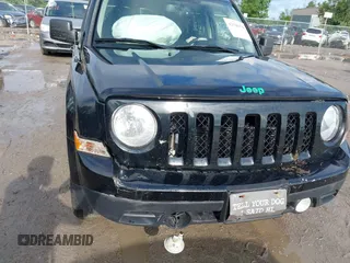 2015 Jeep Patriot Latitude with VIN 1C4NJPFB7FD178770, listed as a IAAI auction lot 42546578 with 130,429 mi miles and . Bid and sale history available at DreamBid. Image 6.