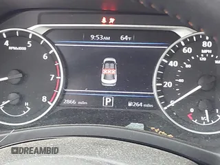 2025 Nissan Sentra SR with VIN 3N1AB8DV1SY278758, listed as a IAAI auction lot 42121523 with 2,866 mi miles and . Bid and sale history available at DreamBid. Image 7.