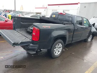 2017 Chevrolet Colorado 4WD LT z VIN 1GCGTCEN8H1233335, wystawiony jako IAAI lot #41178687 z przebiegiem 94 346 mil mil oraz . Historia ofert i sprzedaży dostępna na DreamBid. Obrazek 4.