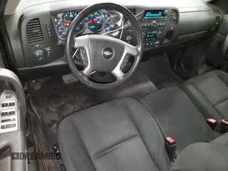 2011 Chevrolet Silverado 1500 LT with VIN 3GCPKSE33BG269065, listed as a Copart auction lot 50727245 with 91,338 mi miles and Salvage Title. Bid and sale history available at DreamBid. Image 8.