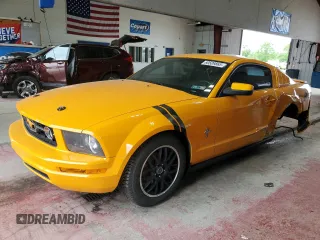 2007 Ford Mustang Deluxe z VIN 1ZVFT80N675202363, wystawiony jako Copart lot #60509865 z przebiegiem 139 238 mil mil oraz Szkoda całkowita • Salvage title. Historia ofert i sprzedaży dostępna na DreamBid. Obrazek 1.