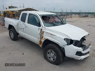 2023 Toyota Tacoma SR z VIN 3TYRZ5CN3PT029764, wystawiony jako IAAI lot #42340102 z przebiegiem 5 mil mil oraz . Historia ofert i sprzedaży dostępna na DreamBid. Obrazek 1.