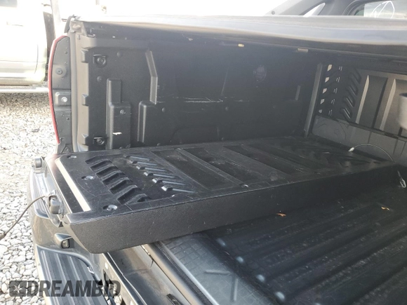 2011 Chevrolet Avalanche LT with VIN 3GNMCFE07BG314867, listed as a Copart auction lot 88278765 with 58,092 mi miles and Salvage title. Bid and sale history available at DreamBid. Image 12.