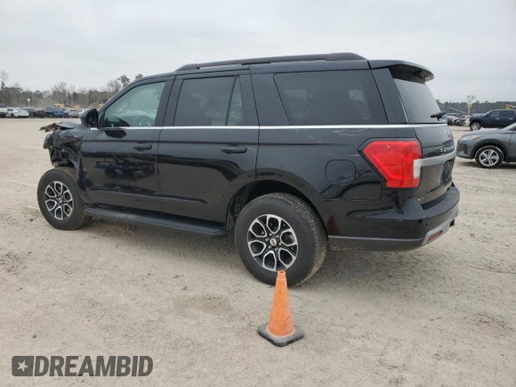 2024 Ford Expedition XLT with VIN 1FMJU1H84REA66331, listed as a Copart auction lot 44598615 with 0 mi miles and Salvage Title. Bid and sale history available at carsss.com. Image 2.