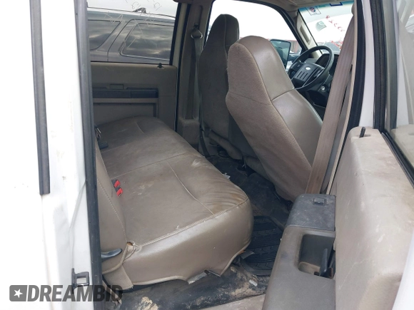 2008 Ford F-250 XL with VIN 1FTSW20578EE14423, listed as a IAAI auction lot 41233328 with 214,456 mi miles and . Bid and sale history available at DreamBid. Image 8.
