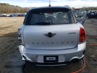 2016 MINI Countryman S with VIN WMWZC5C55GWU22112, listed as a Copart auction lot 82132654 with 60,210 mi miles and Salvage Title. Bid and sale history available at DreamBid. Image 6.