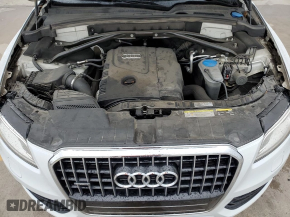 2013 Audi Q5 Premium z VIN WA1LFCFP1DA048327, wystawiony jako Copart lot #61164724 z przebiegiem 105 035 mil mil oraz Szkoda całkowita • Salvage title. Historia ofert i sprzedaży dostępna na DreamBid. Obrazek 12.