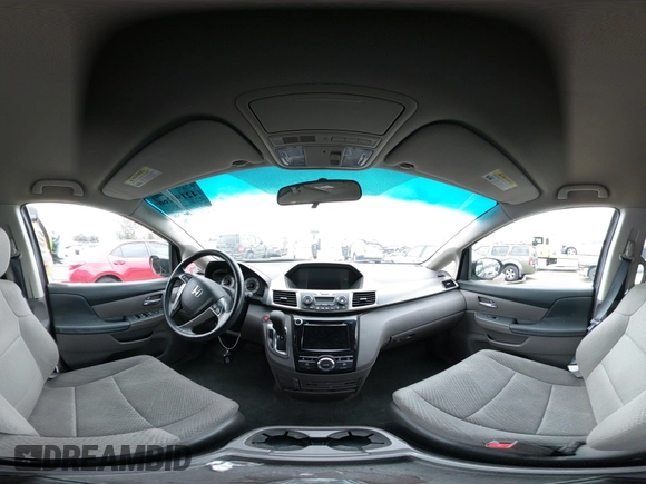2016 Honda Odyssey SE with VIN 5FNRL5H32GB090144, listed as a IAAI auction lot 42190766 with 40,206 mi miles and . Bid and sale history available at DreamBid. Image 21.