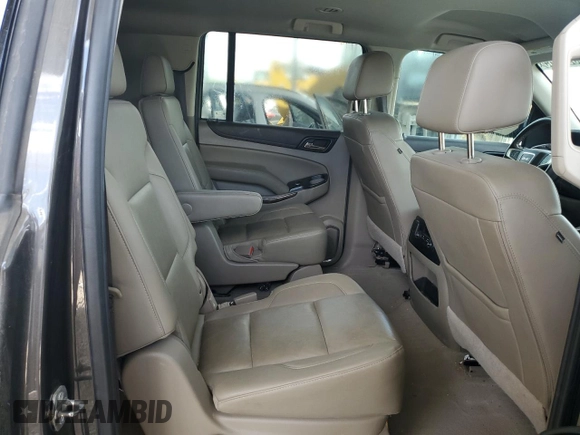 2019 GMC Yukon XL SLT Standard Edition z VIN 1GKS2JKC3KR233809, wystawiony jako Copart lot #56598965 z przebiegiem 109 077 mil mil oraz Czysty tytuł • Clean title. Historia ofert i sprzedaży dostępna na DreamBid. Obrazek 11.