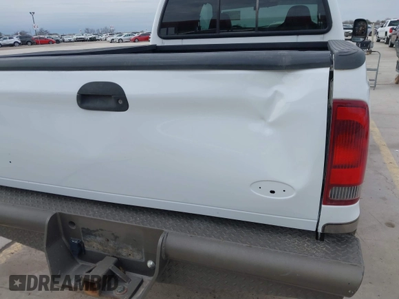 2002 Ford Super Duty F-250 XL with VIN 1FTNW21F52ED46120, listed as a IAAI auction lot 41681768 with 242,053 mi miles. Bid and sale history available at carsss.com. Image 18.