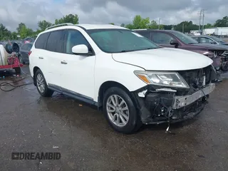 2015 Nissan Pathfinder Platinum z VIN 5N1AR2MM0FC696879, wystawiony jako IAAI lot #42368003 z przebiegiem 120 650 mil mil oraz . Historia ofert i sprzedaży dostępna na DreamBid. Obrazek 1.