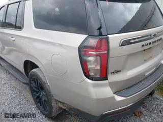 2021 Chevrolet Suburban RST with VIN 1GNSCEKD4MR485958, listed as a IAAI auction lot 41275166 with NaN miles. Bid and sale history available at carsss.com. Image 6.