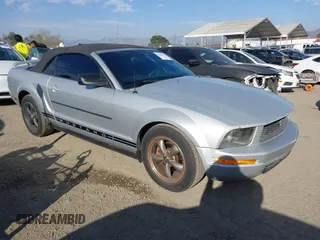 2005 Ford Mustang Deluxe with VIN 1ZVFT84N655217078, listed as a IAAI auction lot 41690657 with 166,355 mi miles. Bid and sale history available at carsss.com. Image 1.