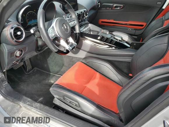 2021 Mercedes-Benz AMG GT z VIN W1KYK8CA0MA041962, wystawiony jako Copart lot #82825233 z przebiegiem 17 481 mil mil oraz . Historia ofert i sprzedaży dostępna na DreamBid. Obrazek 7.