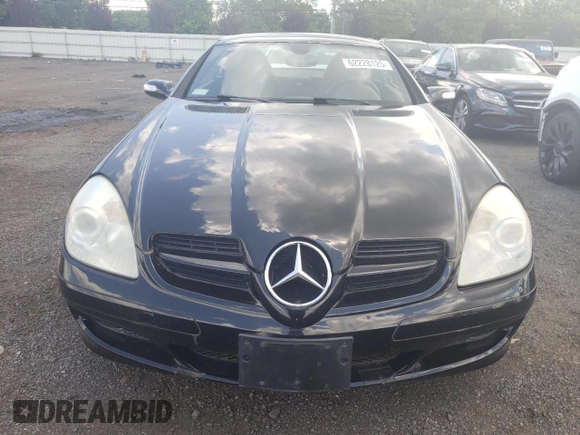2007 Mercedes-Benz SLK 280 с VIN WDBWK54FX7F142331, выставлен на аукционе Copart как лот 62228125 с пробегом 84 643 миль миль и Списание • Salvage title. История ставок и продаж доступна на DreamBid. Изображение 5.
