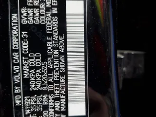 2020 Volvo XC60 Momentum с VIN YV4A22RK1L1411921, выставлен на аукционе Copart как лот 57800965 с пробегом 67 869 миль миль и Списание • Salvage title. История ставок и продаж доступна на DreamBid. Изображение 13.