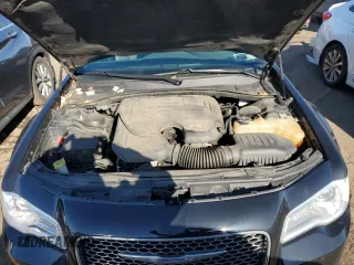 2016 Chrysler 300 with VIN 2C3CCAKG0GH253043, listed as a Copart auction lot 43690365 with 175,794 mi miles and Non Repairable. Bid and sale history available at carsss.com. Image 11.