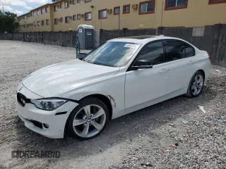 2014 BMW 3 Series 335i z VIN WBA3A9C51EF479598, wystawiony jako Copart lot #55853185 z przebiegiem 148 570 mil mil oraz Szkody całkowita. Historia ofert i sprzedaży dostępna na DreamBid. Obrazek 1.