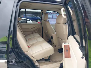 2006 Ford Explorer Eddie Bauer z VIN 1FMEU74E36ZA08375, wystawiony jako IAAI lot #42486008 z przebiegiem 214 761 mil mil oraz . Historia ofert i sprzedaży dostępna na DreamBid. Obrazek 8.