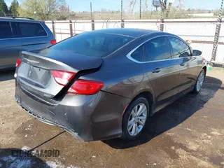 2016 Chrysler 200 Limited with VIN 1C3CCCAB5GN171060, listed as a IAAI auction lot 41848241 with 116,538 mi miles. Bid and sale history available at carsss.com. Image 4.