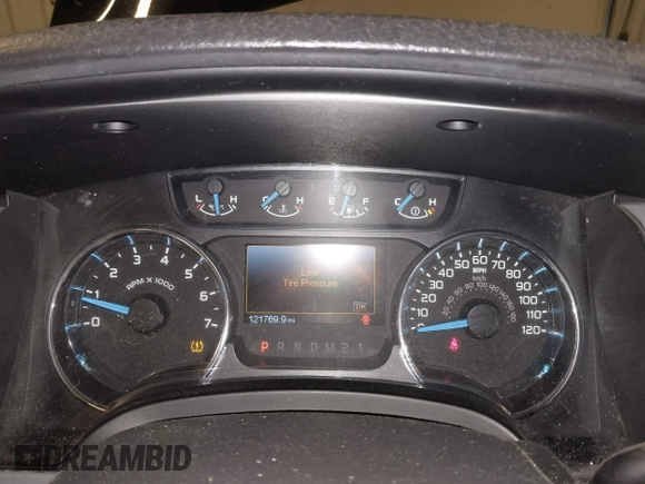 2014 Ford F-150 XL with VIN 1FTFW1EF4EFA10840, listed as a IAAI auction lot 42296253 with 121,769 mi miles and . Bid and sale history available at DreamBid. Image 7.